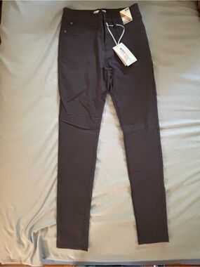 YMI Forever Color Mid-Rise Skinny Jeans Charcoal Gray Size Large NWT